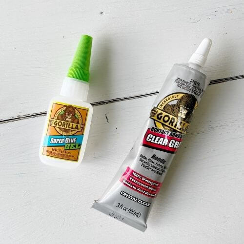 Two types of glue for wood star