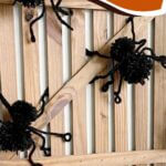 DIY posable spiders for halloween decor