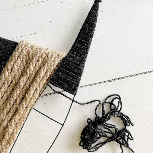 At belt area, cut a section of yarn off to ensure easier wrapping