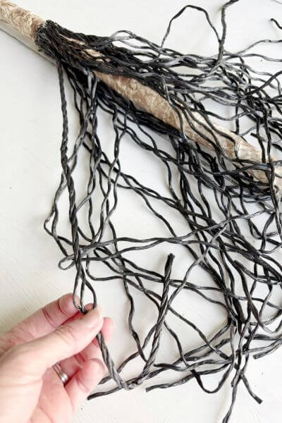 Spread the poly rope strands out with your fingers. 