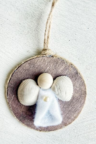 First knot made at the top of the ornament. 